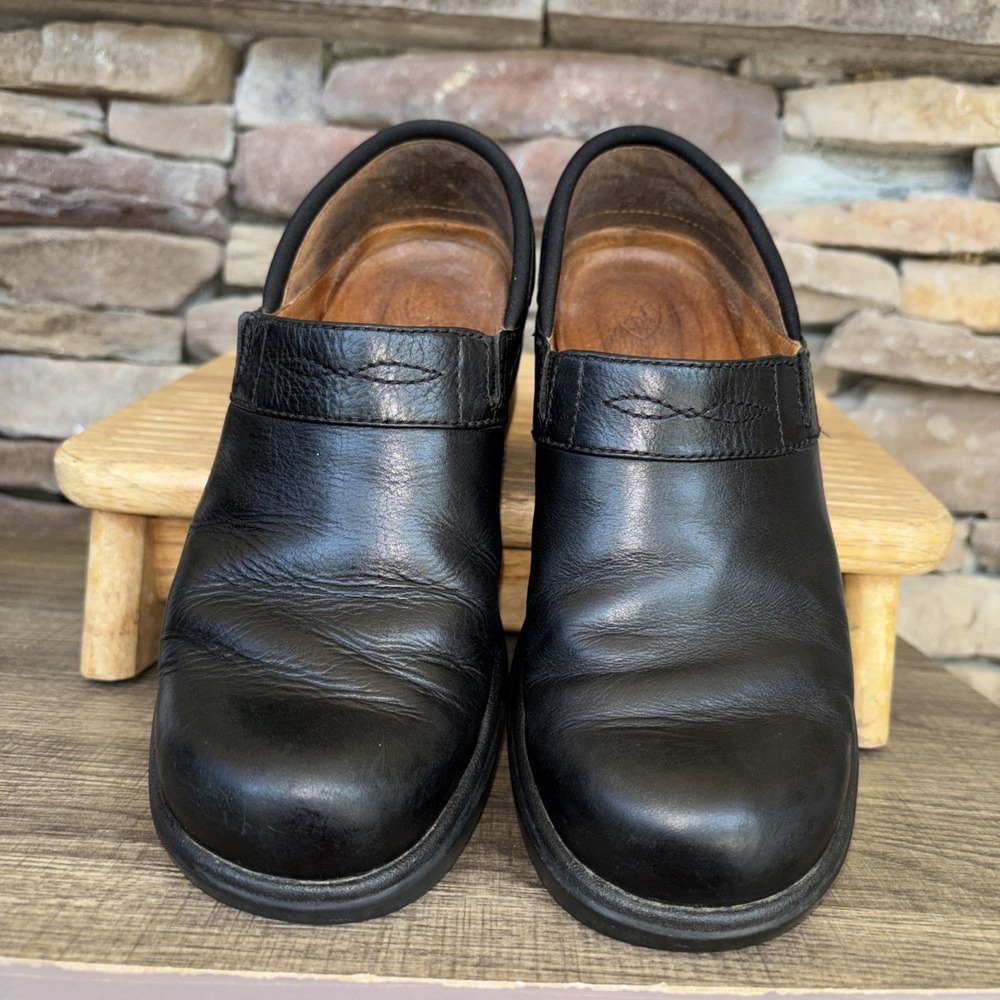 Ariat Women's Sz 6.5 B Black Leather Slip On Nurse Shoes Clog